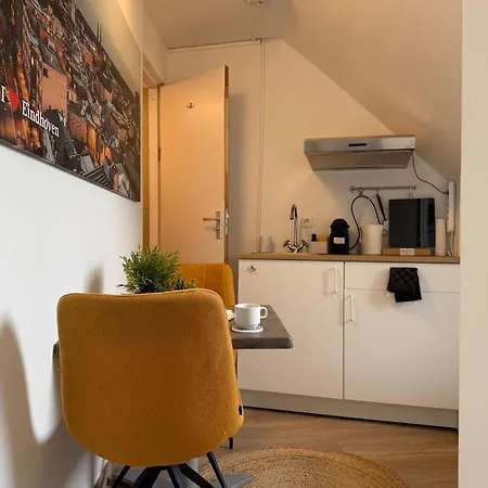 아파트 Cozy Private 6 With Balcony *